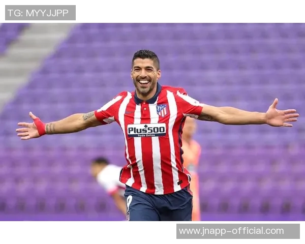 迈阿密国际专注降薪续约苏亚雷斯无意引进莱万