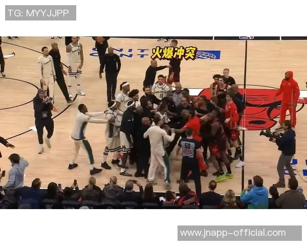 科比怀特批评字母哥垃圾时间扣篮行为称其对比赛缺乏尊重