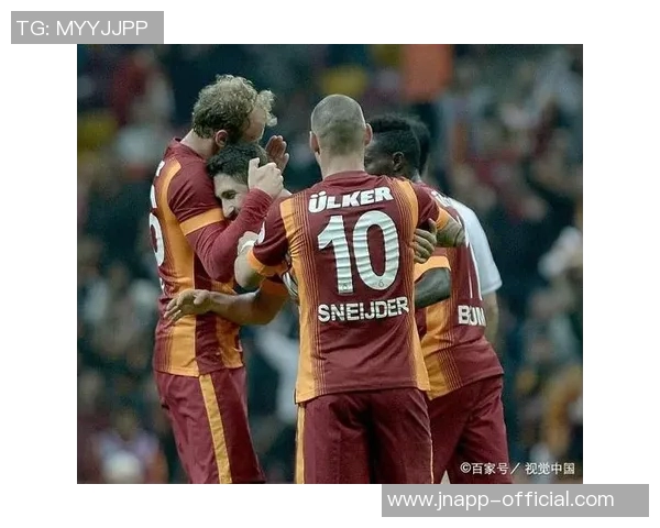 贝西克塔斯计划租借特狮愿承担薪水并设定非强制买断条款 贝西克塔斯计划租借特狮愿承担薪水并设定非强制买断条款