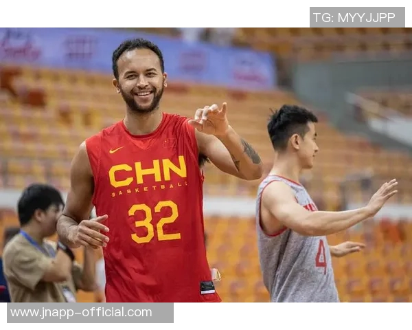 凯尔谈球队进步与最后时刻错失良机期待下次表现更佳