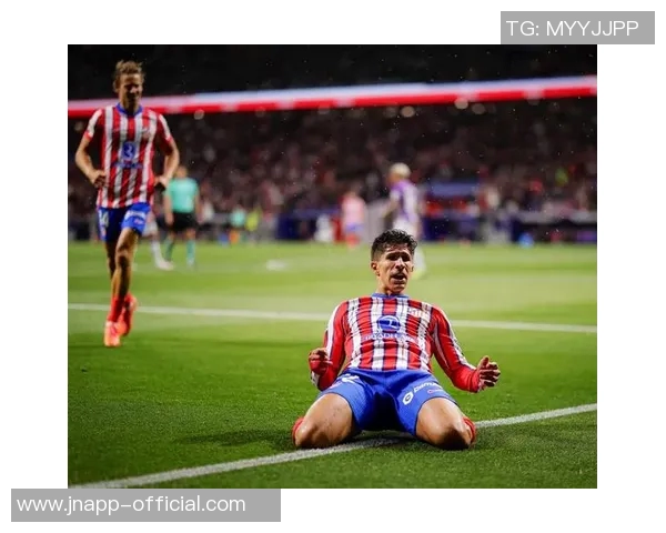 小西蒙尼立志提升射门技巧以格子和科克为榜样追求进步